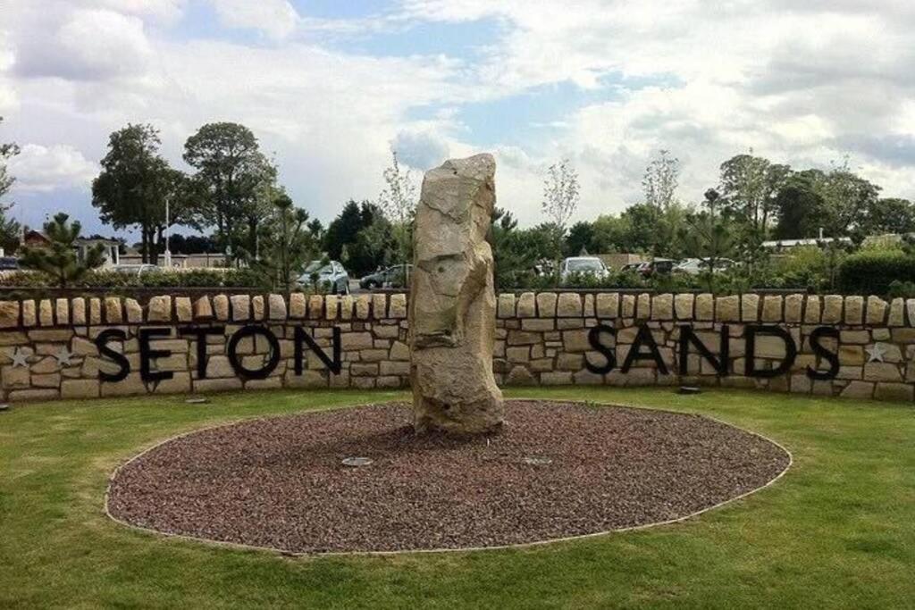 Setons Getaway Apartment Port Seton Exterior photo